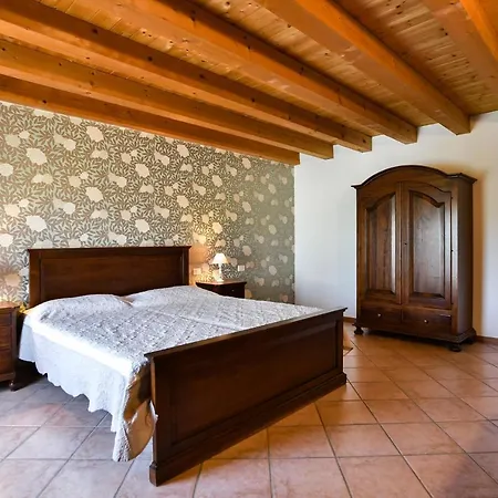Colombare Teboi Apartment Lazise