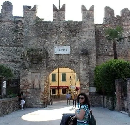 4 Min To - Duplex With Private Parking Appartamento *