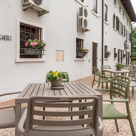 Colombare Teboi Apartment