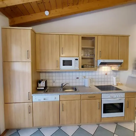Apartment Dina - Garten, Klima, Parkplatz, Wifi Lazise