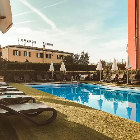 Hotel Benacus
