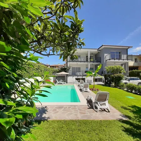 Da Mirella Guest house 2*
