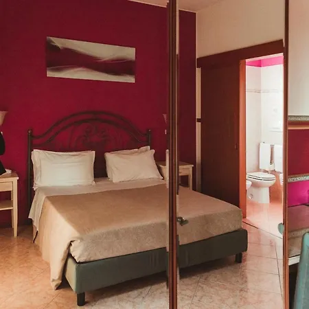 Benacus Hotel 3*