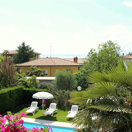 Belvilla By Oyo Argentina Quattro Holiday home *