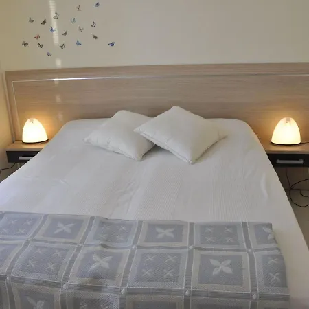Belvilla By Oyo Argentina Quattro Holiday home *