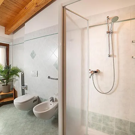 Apartment Eden - Regarda Travel *