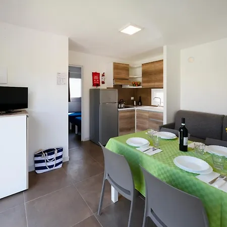 Le Palme & Village 3*