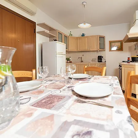 Eden - Regarda Travel Apartment *