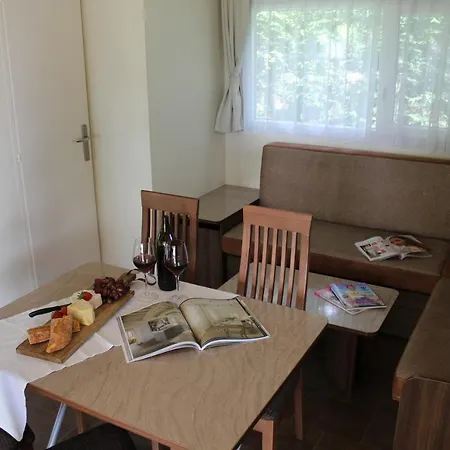 Al-bor Alloggio per agriturismo Lazise