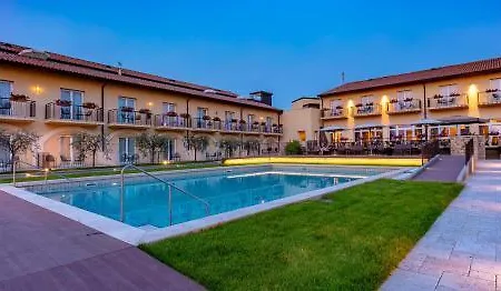Hotel Leonardo Di Garda - Wellness And 4*