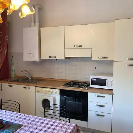 Appartamento Balconcino Su *