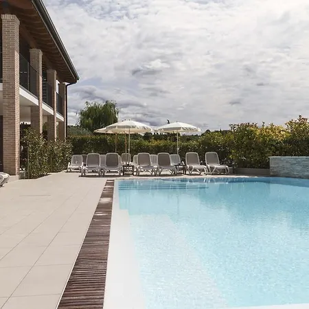Hotel Relais Agli Olivi 3*