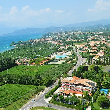 Parc Casa Mia Hotel 3*