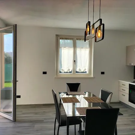 Verde, Romantica Villetta Apartment Lazise