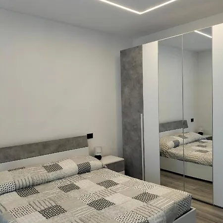 Verde, Romantica Villetta Apartment Lazise