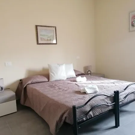 Apartment La Magnolia - Private Access, Garden, Views *