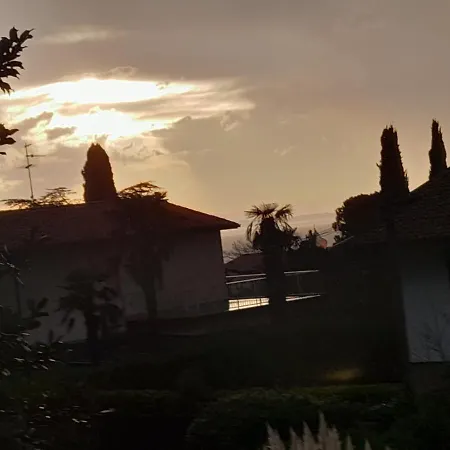 La Magnolia - Private Access, Garden, Views *