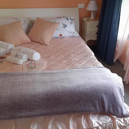 Apartment La Magnolia - Private Access, Garden, Views *