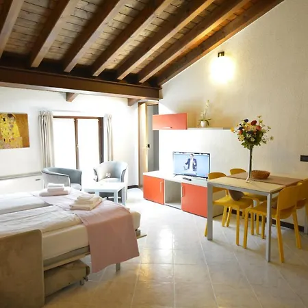 Residenza Corte Casara Aparthotel