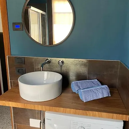 House Dory Con Parcheggio Privato Interno Gratis E Internet Apartment
