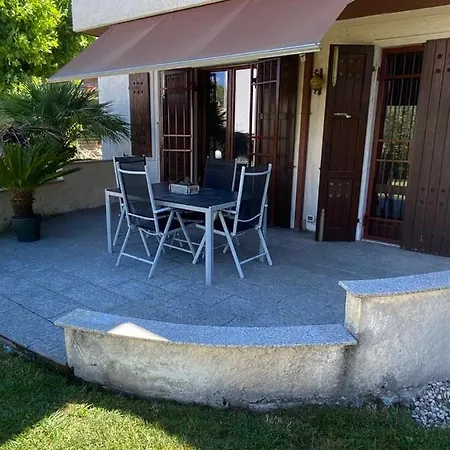 House Dory Con Parcheggio Privato Interno Gratis E Internet Lazise