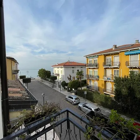 Lucia Apartment *