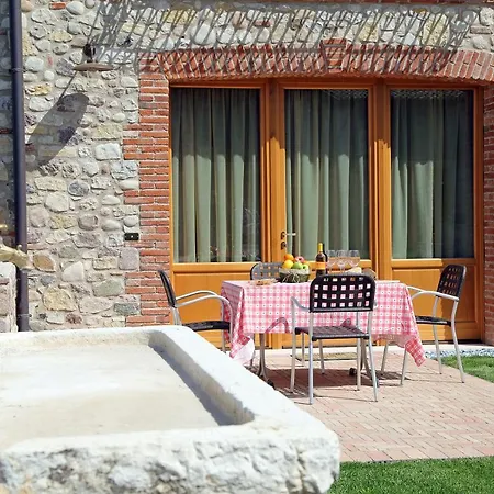 Borgo Mondragon 4*