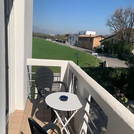 Betty's House Bed & Breakfast Lazise