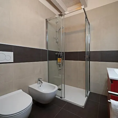 Residenza G&j - Regarda Travel Apartamento *