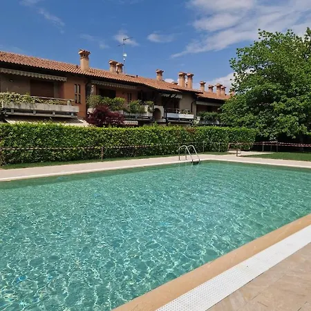 Apartment Sissi House - Regarda Travel *