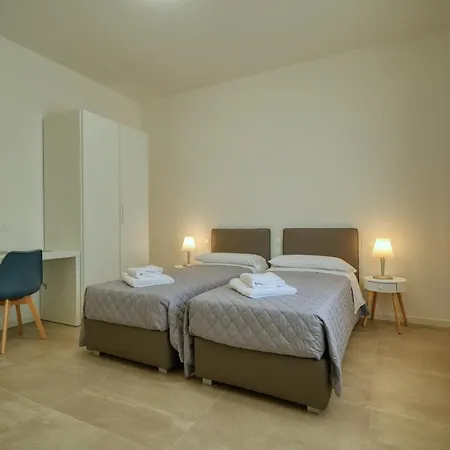Da Mirella Apartment Lazise