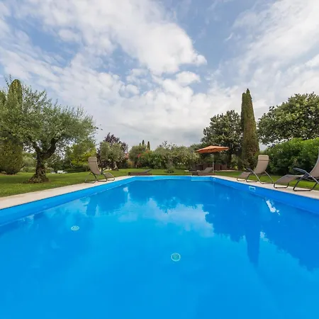 Minerva Villa *