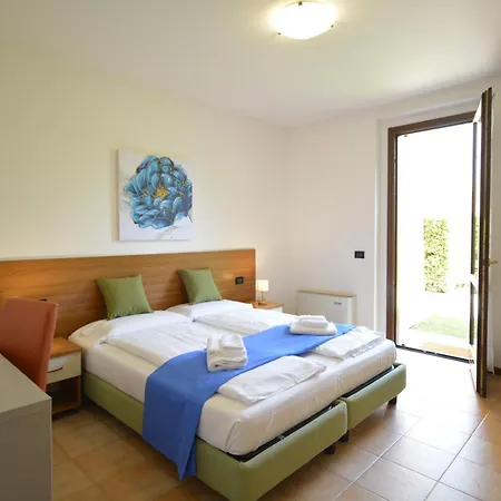 Aparthotel Residenza Corte Casara 3*