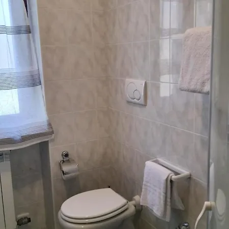 Casa Viale Delle Rose *