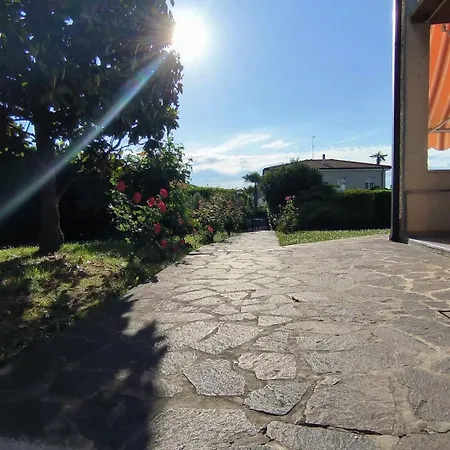 Casa Viale Delle Rose Apartment Lazise