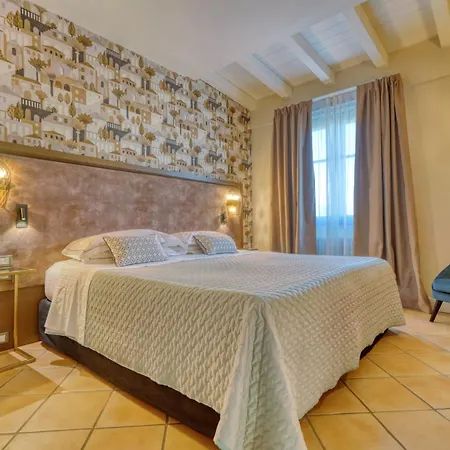 Palazzo Della Scala Lazise