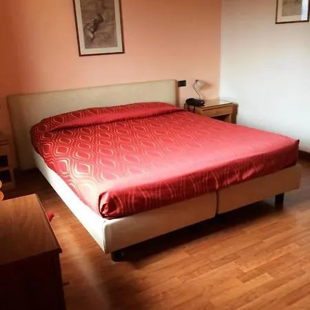 Parc Casa Mia Hotel 3*