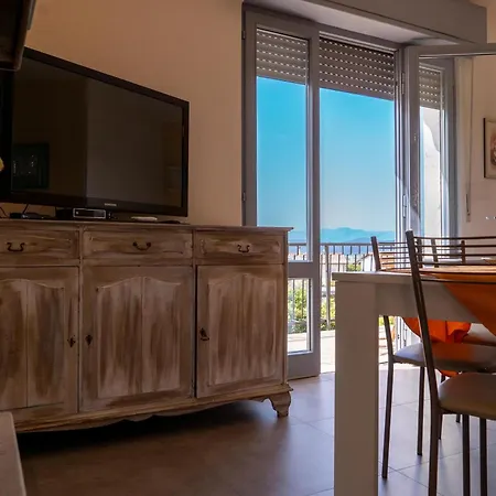 La Magnolia - Private Access, Garden, Views * Lazise