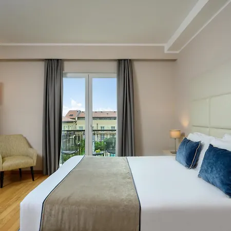 Hotel Leonardo Di Garda - Wellness And 4*