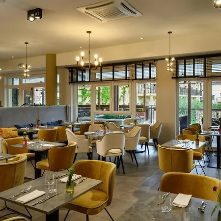 Hotel Leonardo Di Garda - Wellness And Lazise