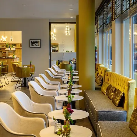 Leonardo Di Garda - Wellness And 4*