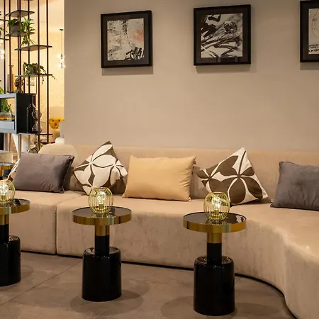 Leonardo Di Garda - Wellness And Hotel