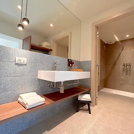 The - Luxury In Bed & Breakfast Lazise