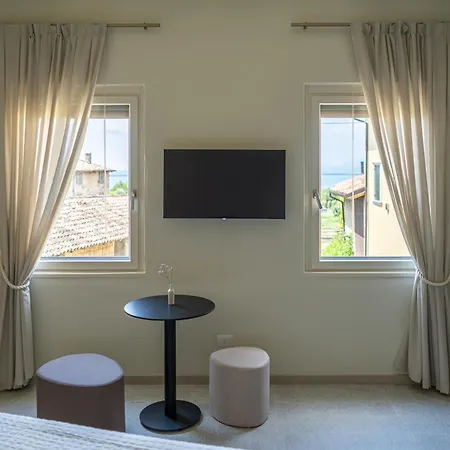 Bed & Breakfast The - Luxury In Lazise