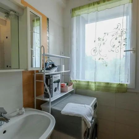 Dimora A - Lago Di Garda Apartment *