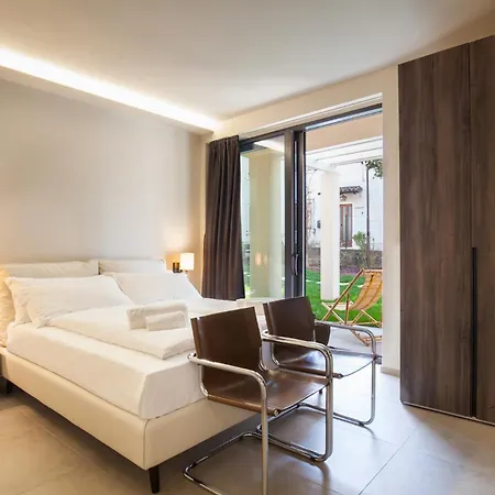 Villa Carlotta Bouganville Apartment