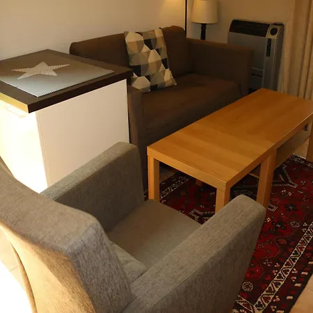 Casa vacanze Enticing In With Swimming Pool Lazise