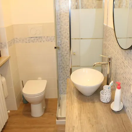 Casa vacanze Enticing In With Swimming Pool