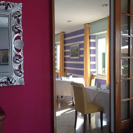 Benacus Hotel 3*