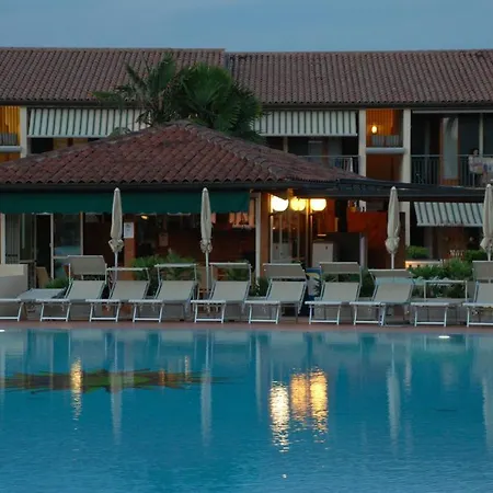 La Margherita Aparthotel *